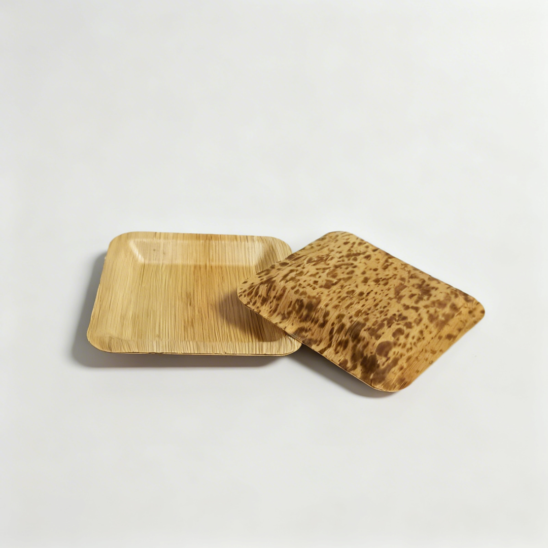 Plato cuadrado de bambú