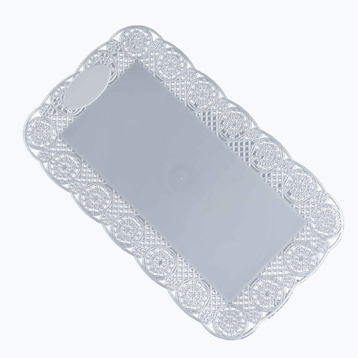 Bandeja rectangular con borde festoneado